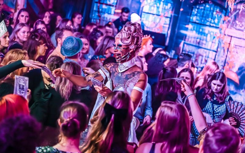 Holy-Moly-Breda-Feest-organiseren